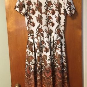 Lularoe Amelia XL - STUNNING